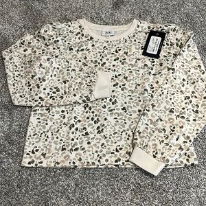 Jacks Surfboards NWT. Nova Leo long sleeve. Girls 12/14